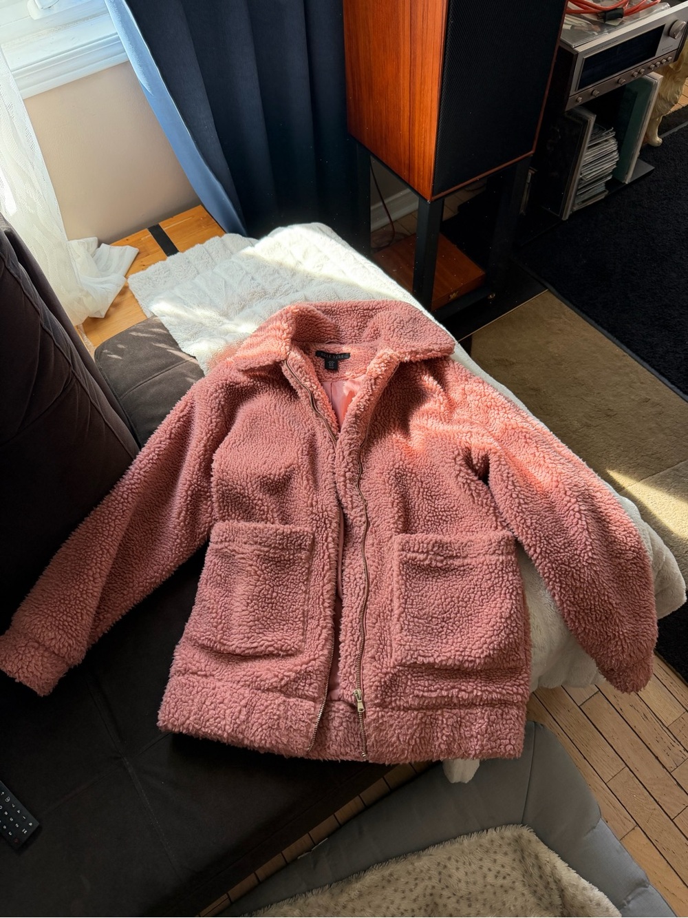 LIGHT PINK TEDDY COAT